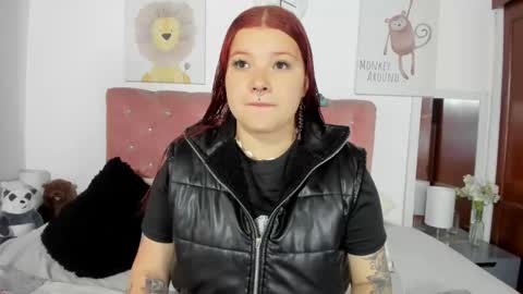 Snapshot of celesteredds chatting on 24, 2, 2025 Celeste online show from 24, 2, 2025