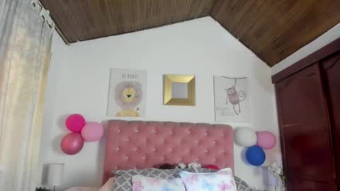 Snapshot of celesteredds chatting on 24, 9, 2025 Celeste online show from 24, 9, 2025