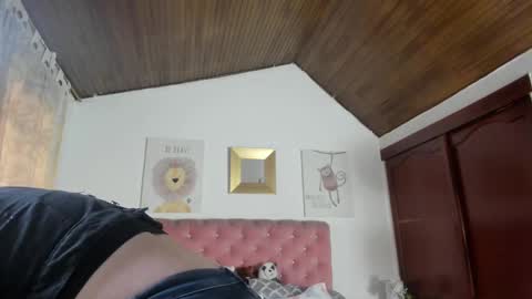 Snapshot of celesteredds chatting on 1, 10, 2025 Celeste online show from 1, 10, 2025
