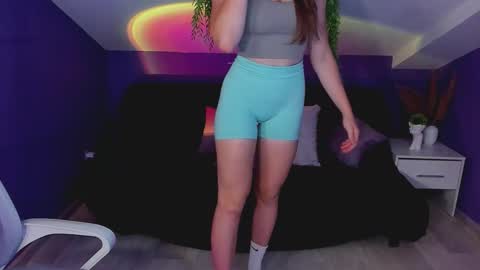 Snapshot of celinecharm_ chatting on 16, 9, 2025 elin online show from 16, 9, 2025