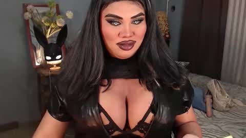 Snapshot of cellinekittcumerr chatting on 5, 10, 2025 cellinekittcumerr online show from 5, 10, 2025