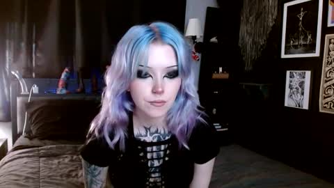 Snapshot of cerianex chatting on 1, 1, 2025 Averi online show from 1, 1, 2025