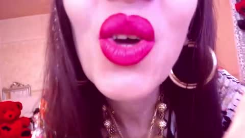 Cerise online show from 21, 12, 2025