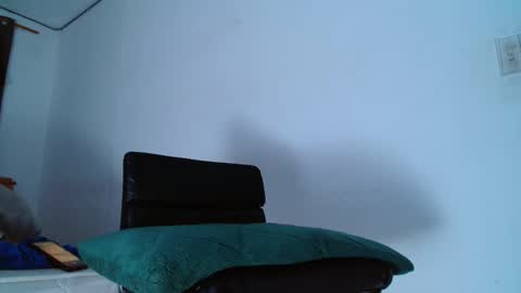Snapshot of cesar_master_ chatting on 2, 10, 2025 cesar_master_ online show from 2, 10, 2025