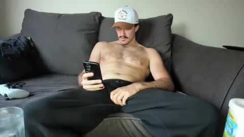 Snapshot of chadpowerz chatting on 27, 5, 2026 Lydong online show from 27, 5, 2026