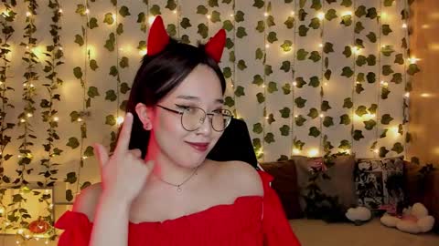 Snapshot of champions_babe chatting on 12, 10, 2025 champions_babe online show from 12, 10, 2025