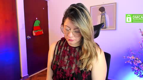 Snapshot of chanell_taylor_ chatting on 17, 12, 2024 chanell online show from 17, 12, 2024