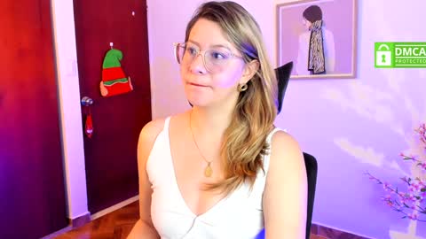 Snapshot of chanell_taylor_ chatting on 26, 12, 2024 chanell online show from 26, 12, 2024