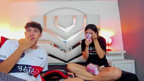 Chanellandmax online show from 4, 12, 2025