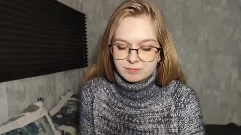 Lia online show from 27, 2, 2026