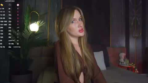 Snapshot of chanelmay chatting on 12, 7, 2026 Chanel online show from 12, 7, 2026