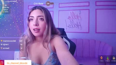 Snapshot of channel_blonde_a chatting on 29, 12, 2024 channel_blonde_a online show from 29, 12, 2024