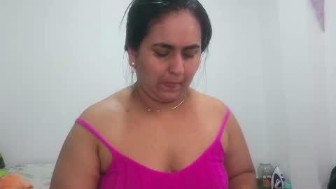 Snapshot of chantal1415 chatting on 31, 5, 2026 chantal1415 online show from 31, 5, 2026