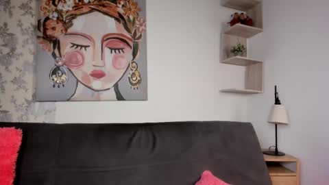 Snapshot of chantall_smith chatting on 11, 3, 2025 online show from 11, 3, 2025