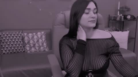 Snapshot of chantallovely chatting on 14, 12, 2024 The Queen online show from 14, 12, 2024