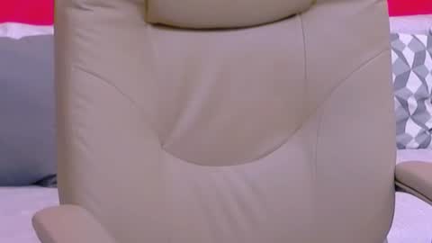 Snapshot of chantallovely chatting on 22, 2, 2025 The Queen online show from 22, 2, 2025