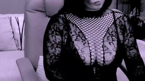 Snapshot of chantallovely chatting on 5, 10, 2025 The Queen online show from 5, 10, 2025