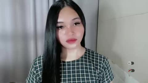 Snapshot of chantelle_fuckdoll chatting on 17, 2, 2025 CHANTELLE online show from 17, 2, 2025
