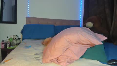 chantellebony online show from 14, 3, 2026