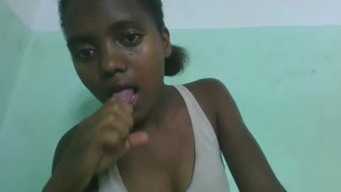 Snapshot of chanteuse655720 chatting on 26, 4, 2026 chanteuse655720 online show from 26, 4, 2026