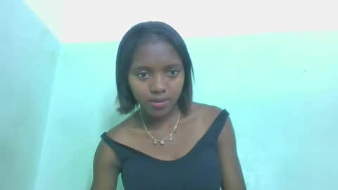 Snapshot of chanteuse655720 chatting on 13, 5, 2026 chanteuse655720 online show from 13, 5, 2026