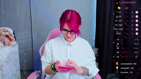 Snapshot of chaoka_ chatting on 9, 1, 2025 Suzanna Snow online show from 9, 1, 2025