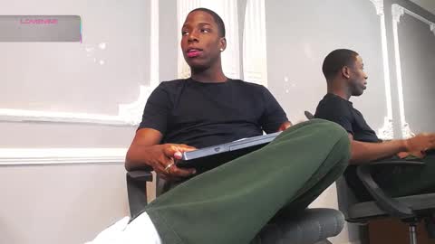 charlesbrown_ online show from 19, 12, 2025