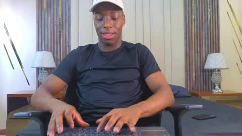 charlesbrown_ online show from 18, 5, 2026