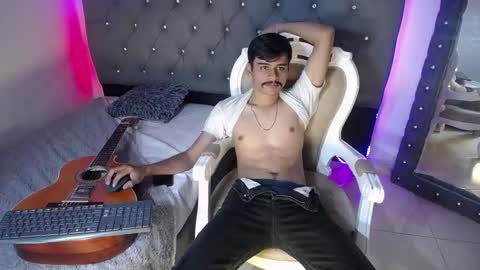 Snapshot of charlie_cock_ chatting on 14, 9, 2025 Charlie online show from 14, 9, 2025
