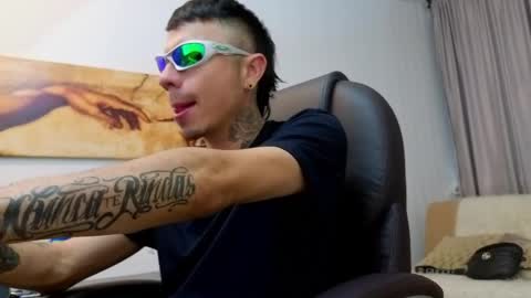 charlie_foxie online show from 3, 4, 2026