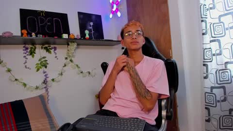 Charles Russo online show from 31, 1, 2025