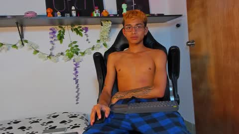 Charles Russo online show from 8, 2, 2025