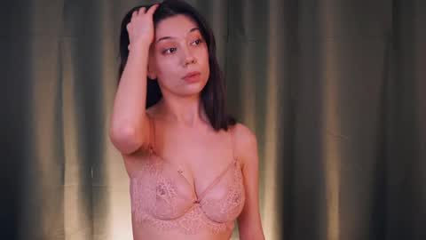 Yumi online show from 16, 4, 2026