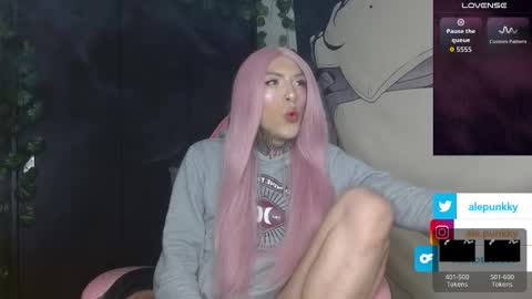 Snapshot of charlotbelucci_ chatting on 12, 9, 2025 Ale punky online show from 12, 9, 2025