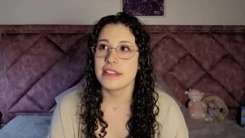 Snapshot of charlote__miller chatting on 14, 9, 2025 You honey online show from 14, 9, 2025