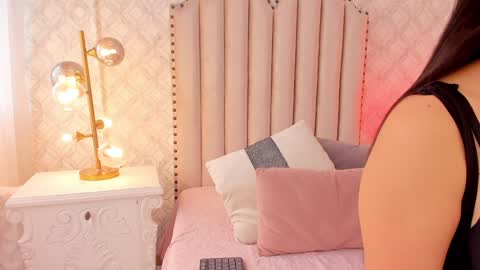   Charlotte  online show from 7, 1, 2025