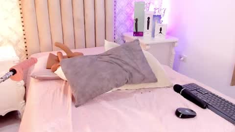   Charlotte  online show from 17, 2, 2025