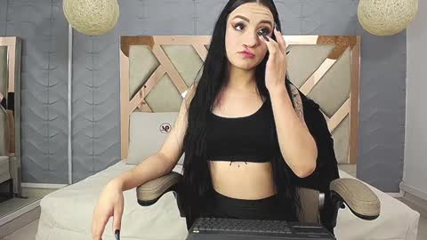 Snapshot of charlotte_colee chatting on 5, 12, 2024 Charlotte colee online show from 5, 12, 2024