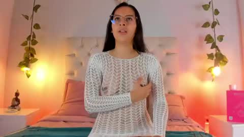 Snapshot of charlotte_collins_2 chatting on 16, 6, 2026 Sofia online show from 16, 6, 2026