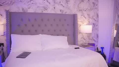 Charlotte online show from 7, 2, 2026