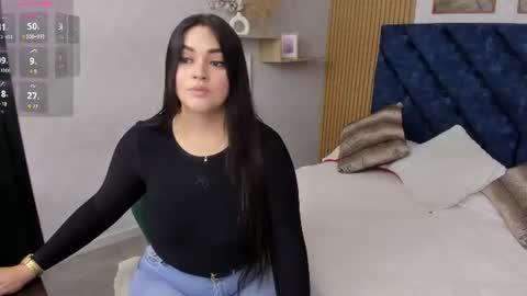Snapshot of charlotte_mayers chatting on 26, 6, 2026 Charlotte Mayers online show from 26, 6, 2026