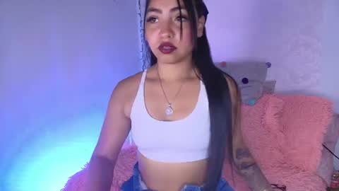 Snapshot of charlotte_princess_1 chatting on 15, 6, 2026 charlotte_princess_1 online show from 15, 6, 2026