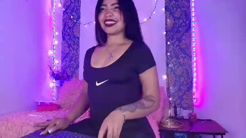 Snapshot of charlotte_princess_1 chatting on 22, 6, 2026 charlotte_princess_1 online show from 22, 6, 2026