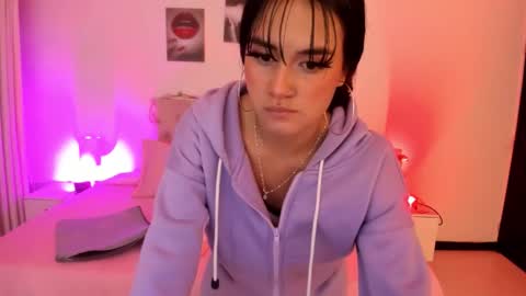 charlotte_rider_ online show from 18, 12, 2025