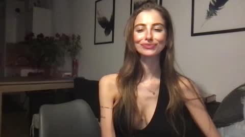 Snapshot of charlotte_roche chatting on 19, 2, 2025 Charlotte Roche online show from 19, 2, 2025