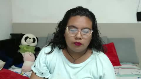 Snapshot of charlotte_rot chatting on 27, 10, 2025 charlotte_rot online show from 27, 10, 2025