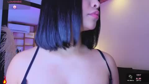 Snapshot of charlotteg18 chatting on 20, 7, 2026 Charlote online show from 20, 7, 2026