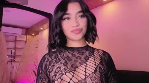 Snapshot of charlotteg18 chatting on 5, 8, 2026 Charlote online show from 5, 8, 2026