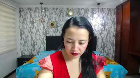 Charlotte  Schmidt online show from 9, 9, 2025