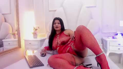 Snapshot of charlottescot chatting on 13, 6, 2026 charlottescot online show from 13, 6, 2026
